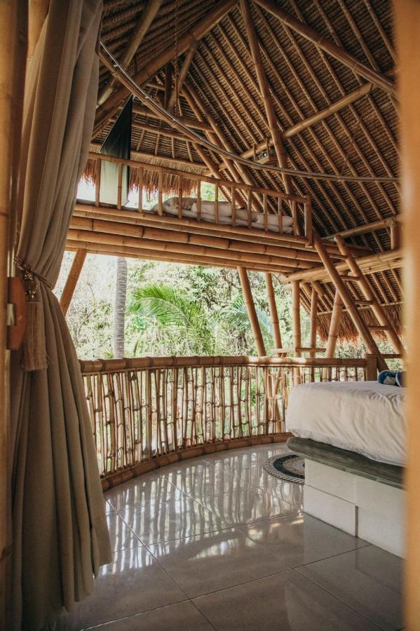 La Royale Romantic Bamboo Villas Klungkung Dış mekan fotoğraf